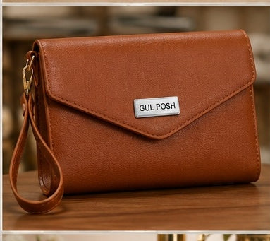 Gul Posh Vintage Tan Envelope Leather Wristlet Clutch