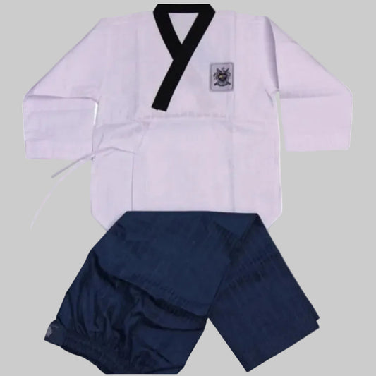 Traditional Taekwondo Poomsae Uniform (Master/Dan Grade High-Rank Dobok).