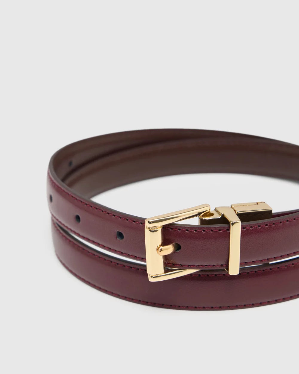 Women's Slim Leather Dress Belt (Burgundy Edition)